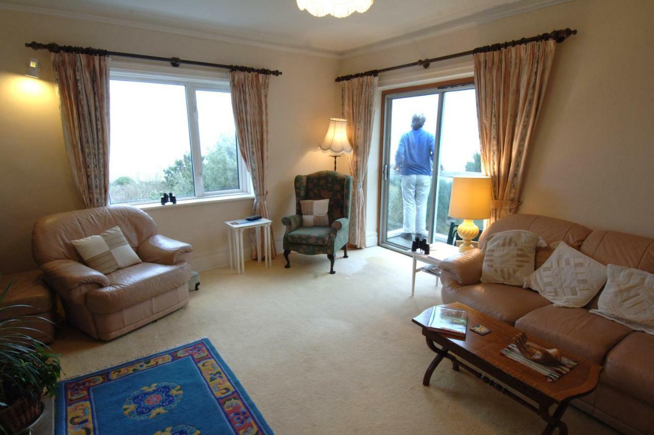 Seawall, 30a Burlington Road Holiday home
